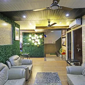 Hotel Gl Near Delhi Airport