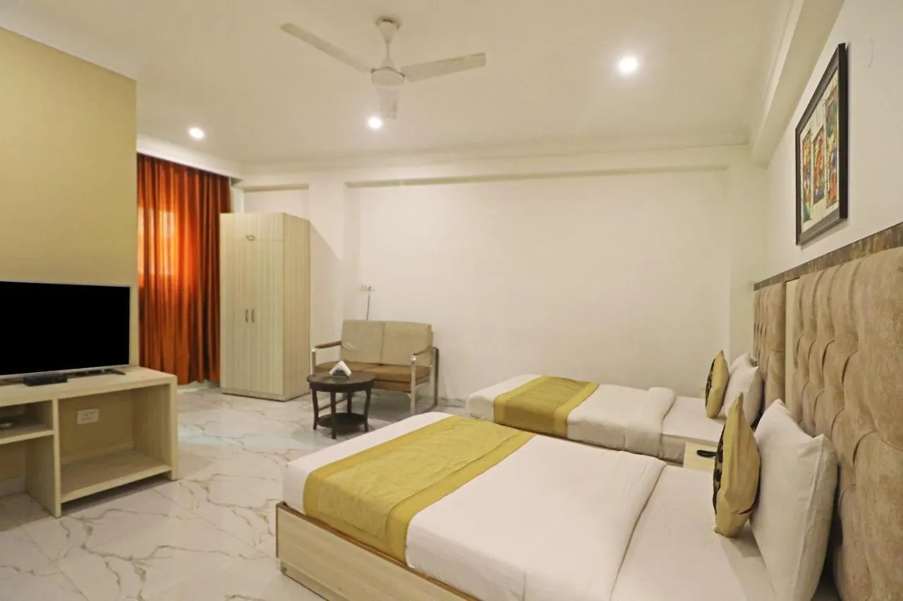 ***  Hotel Almora Near Delhi Airport New Delhi India