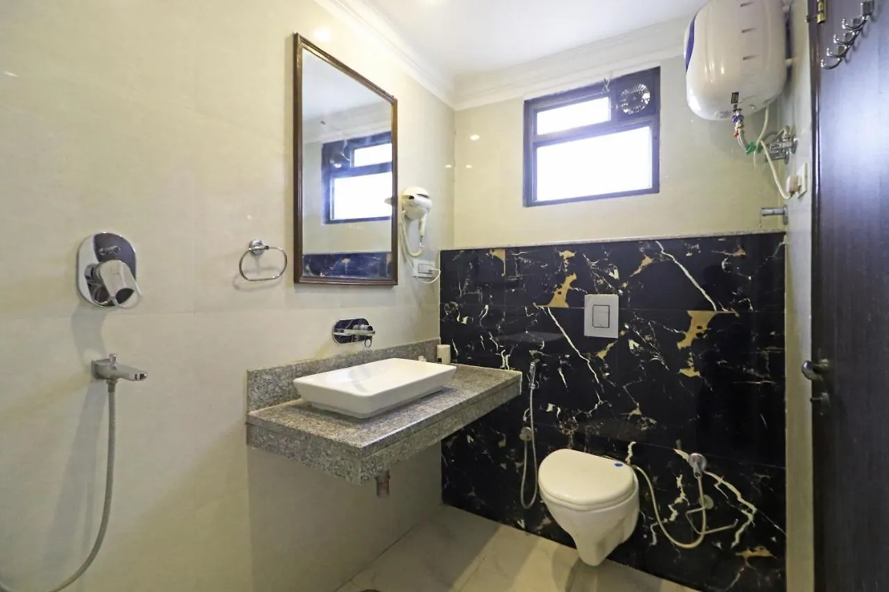 Hotel Almora Near Delhi Airport New Delhi 3*,  India